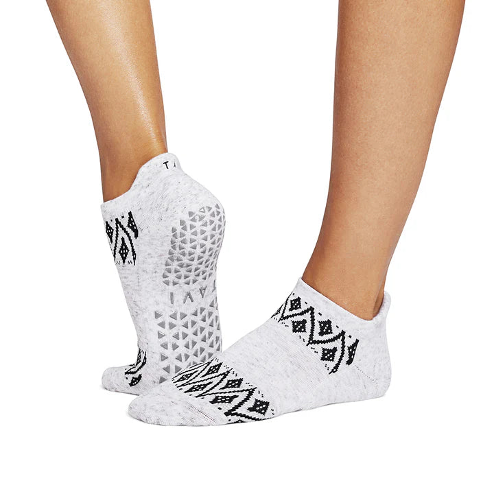 Savvy Grip Socks - Sweater Weather (Barre/Pilates)