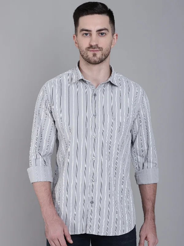 Men's Light Grey Casual Narrow Stripe Full Sleeve Shirt