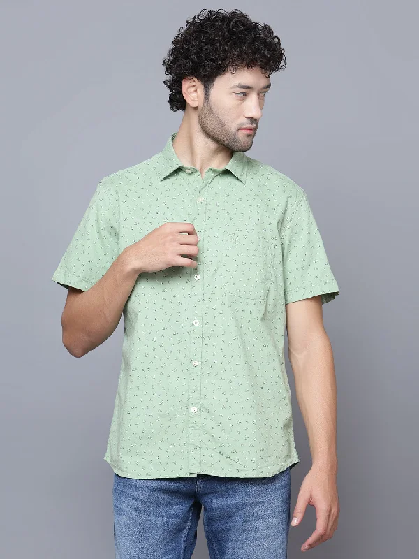 Men's Light Green Casual Floral Ditsy Print Half Sleeve Shirt