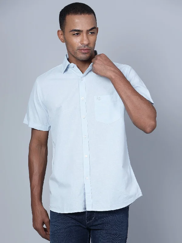 Men's Light Blue Casual Plain Half Sleeve Shirt