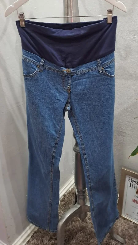 Maternity Jeans (12/36)